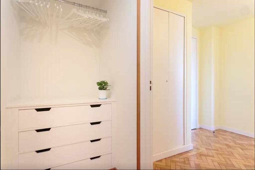 Studios Baixa Downtown Порту Номер фото